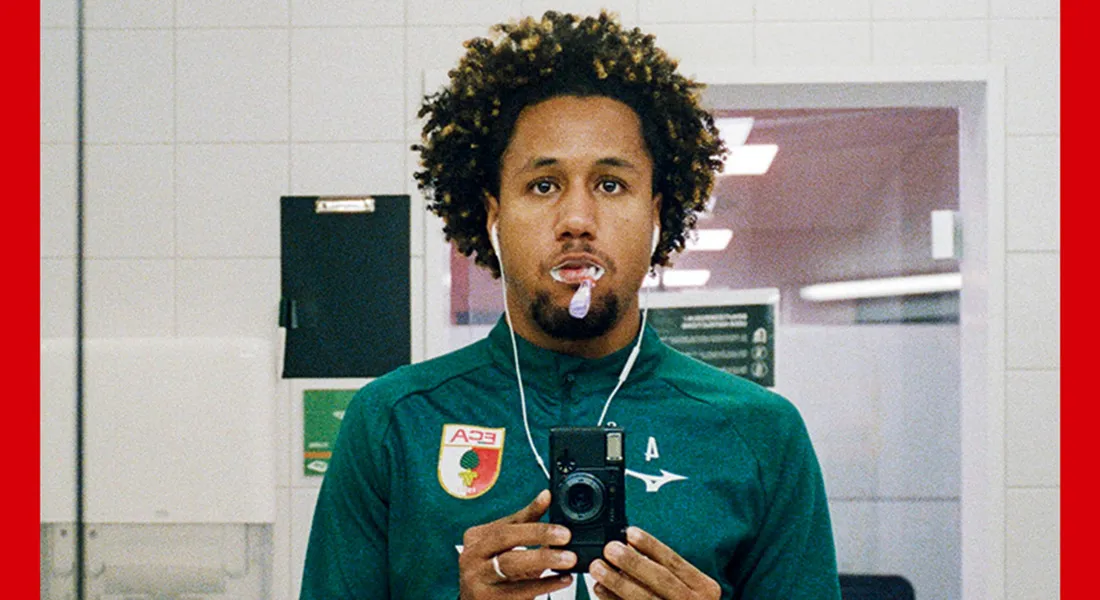 Han-Noah Massengo x FC Augsburg in der Ecke Galerie